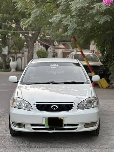 Toyota Corolla SE saloon1.6