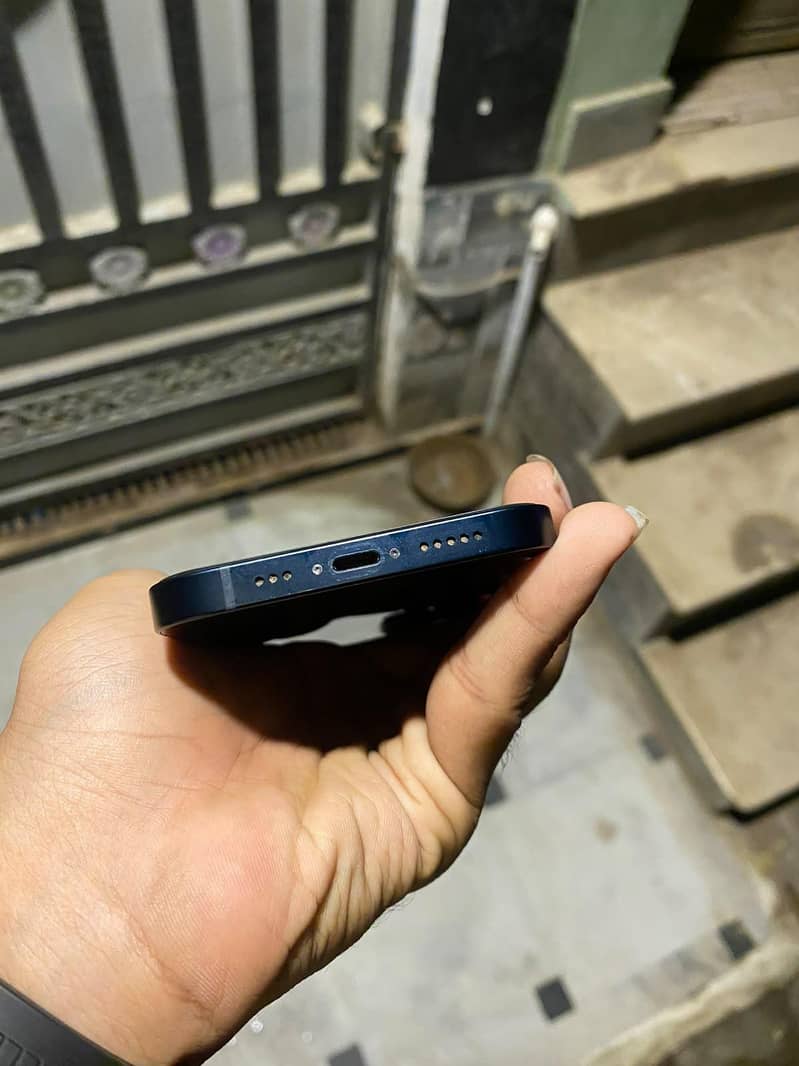 Apple iPhone 14 1