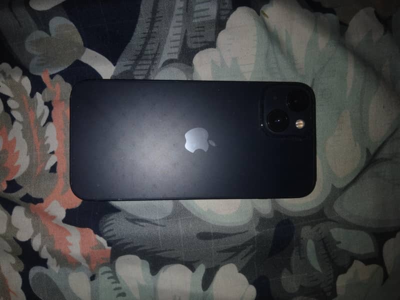 Apple iPhone 13 1