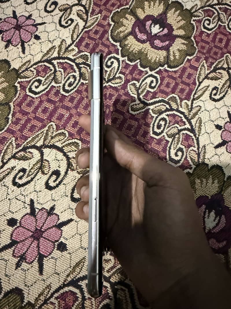 Google Pixel 7 Pro 6