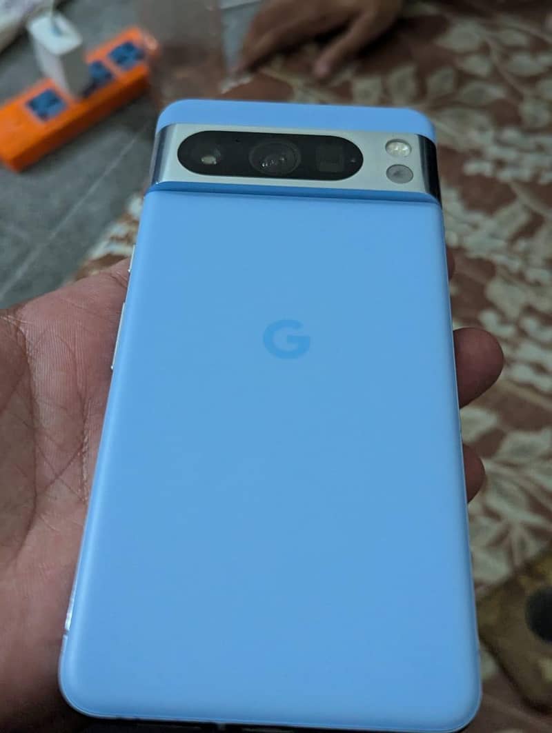 Google Pixel 8 Pro 6