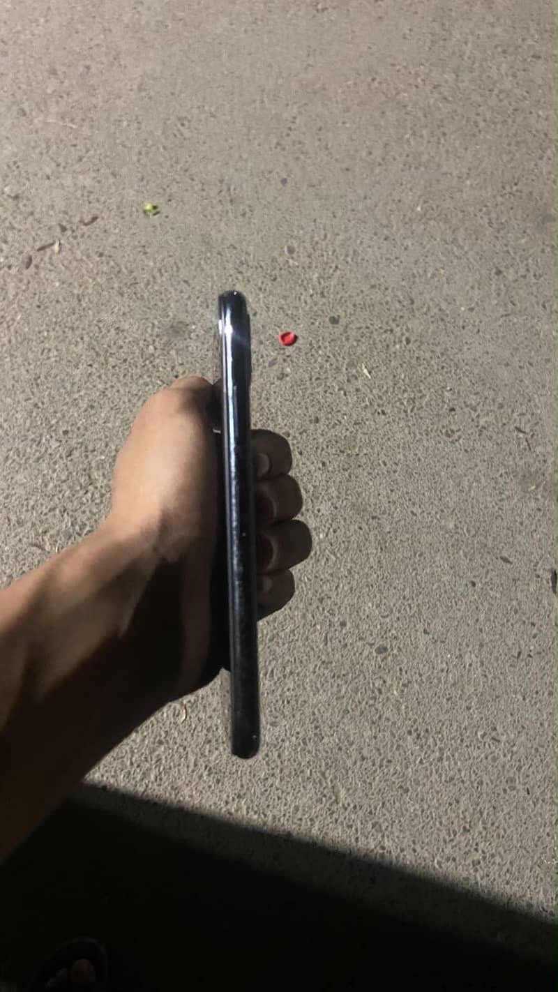 Apple iPhone X 0