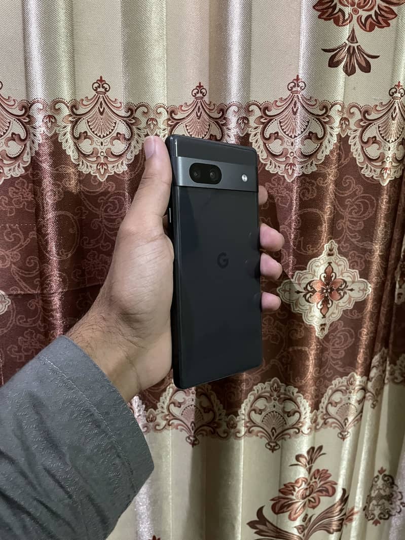 Google Pixel 7a 1
