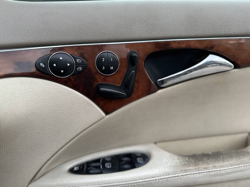Mercedes E Class 2004 14