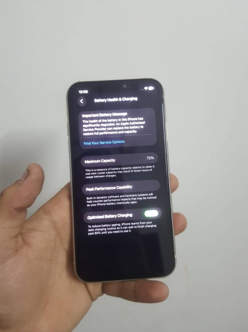 Apple iPhone 11 3