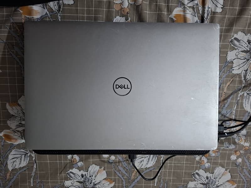 Dell Precision 5540 4