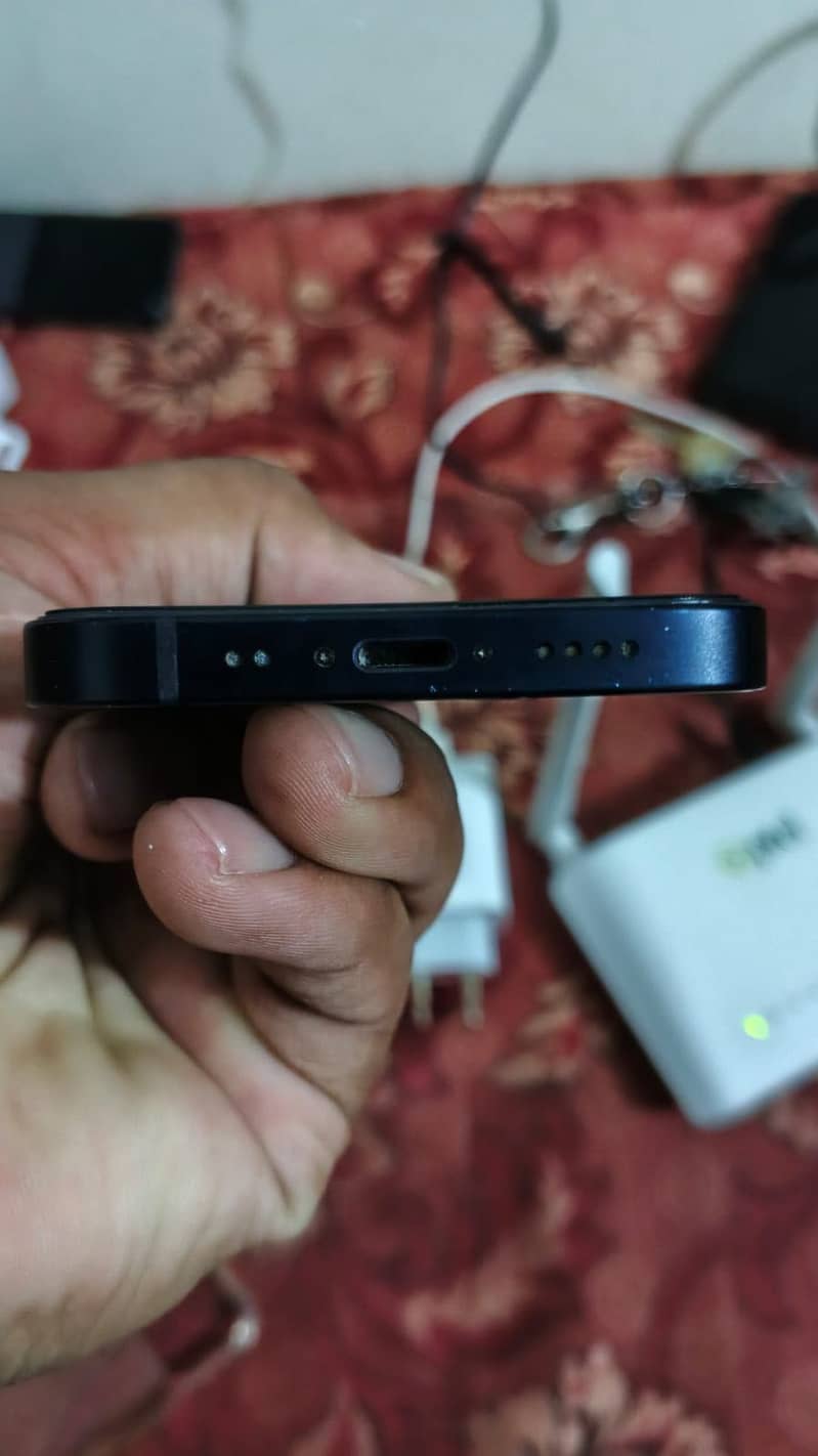 Apple iPhone 12 mini 2