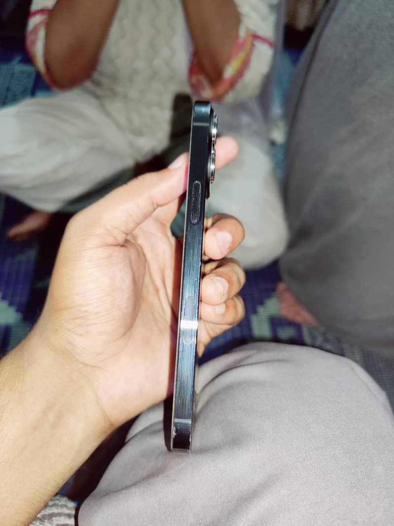 iphone 13 pro max non sim working 6