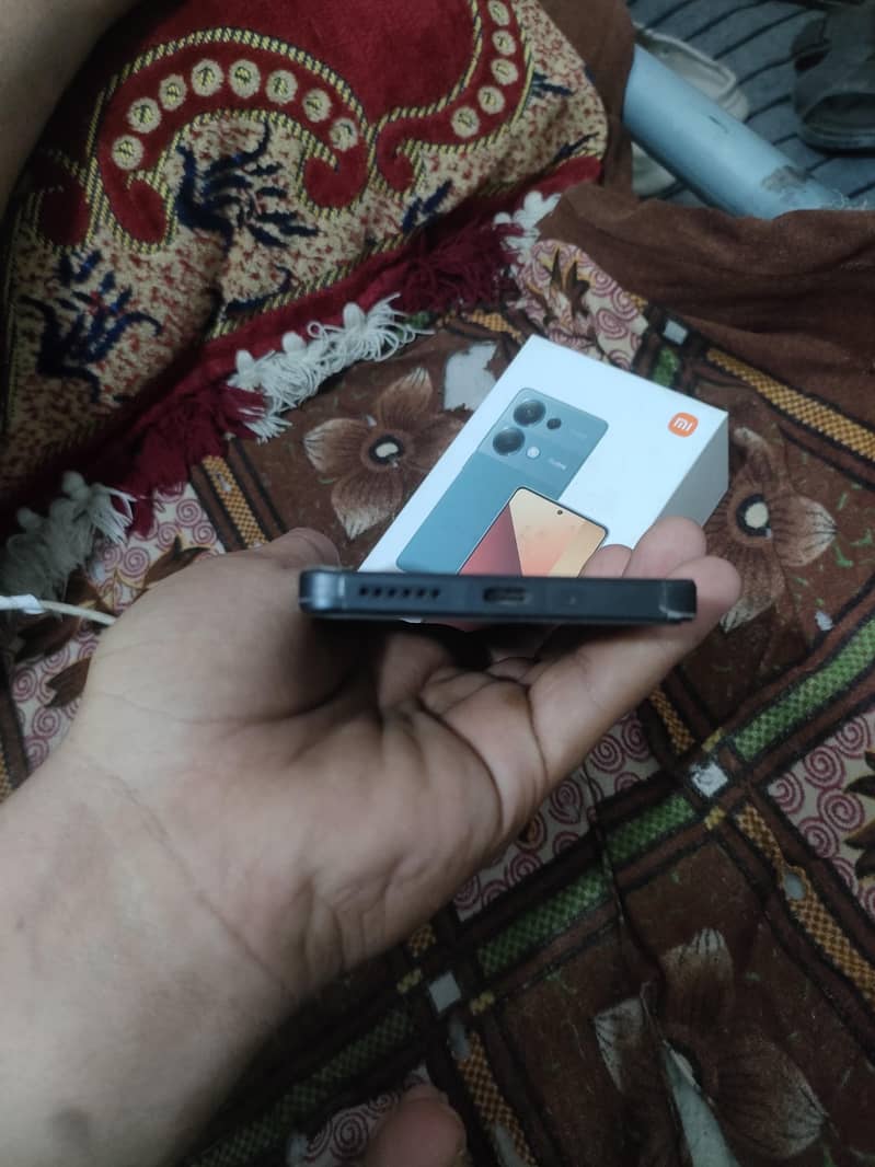 Xiaomi Redmi Note 13 Pro 4
