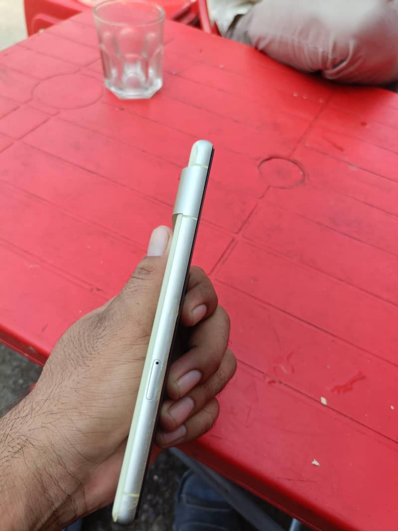 Google Pixel 7 2