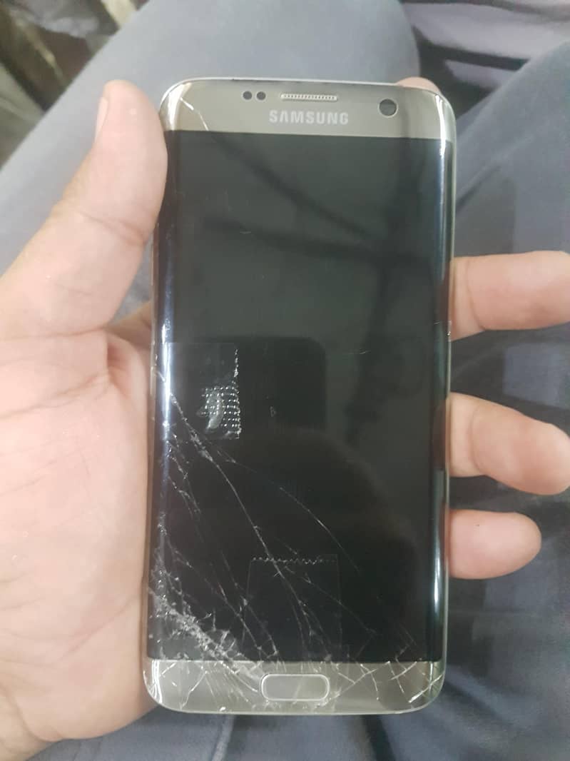 Apple iPhone 7 2