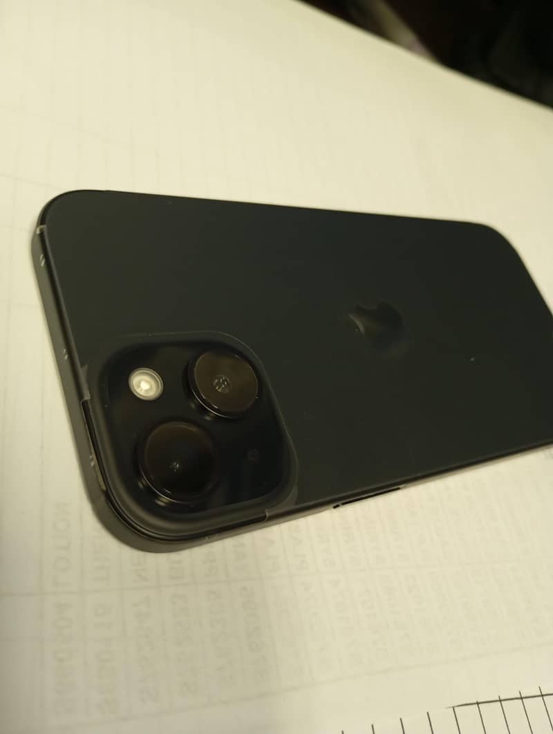 Apple iPhone 15 1