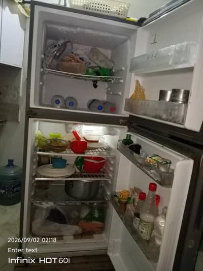 hair refrigerator in good condition