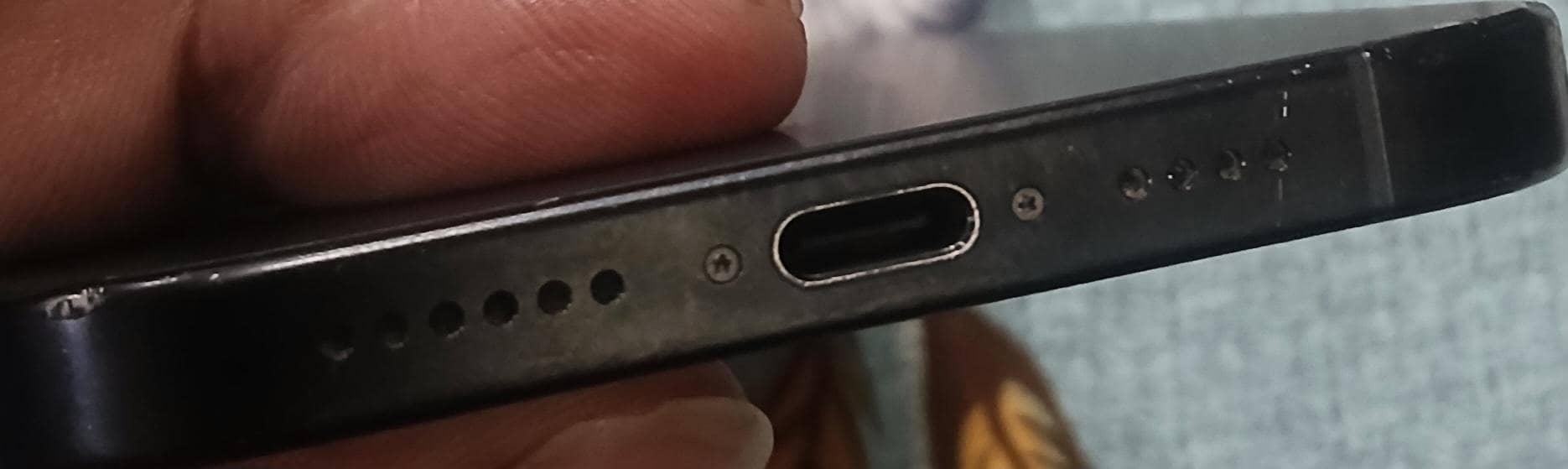 Apple iPhone 16 Pro Max 6