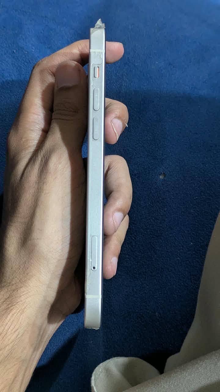 Apple iPhone 12 5