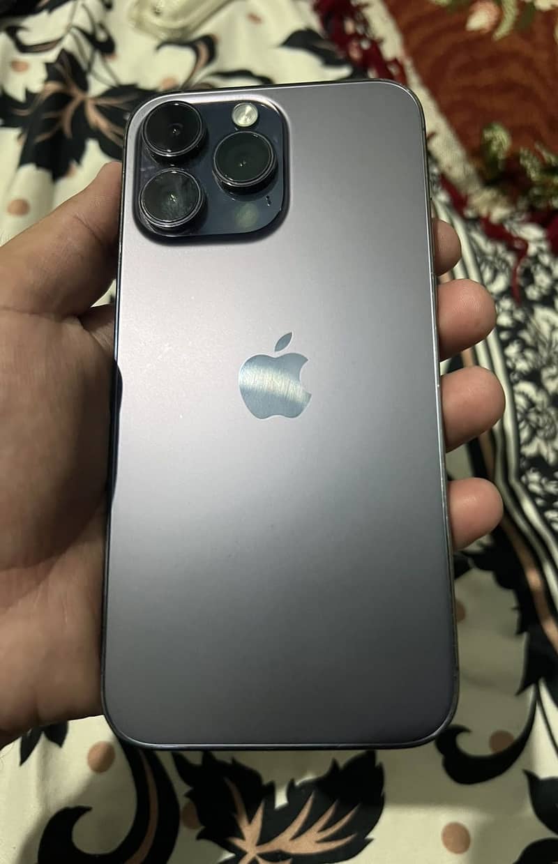 Apple iPhone 14 Pro Max 3