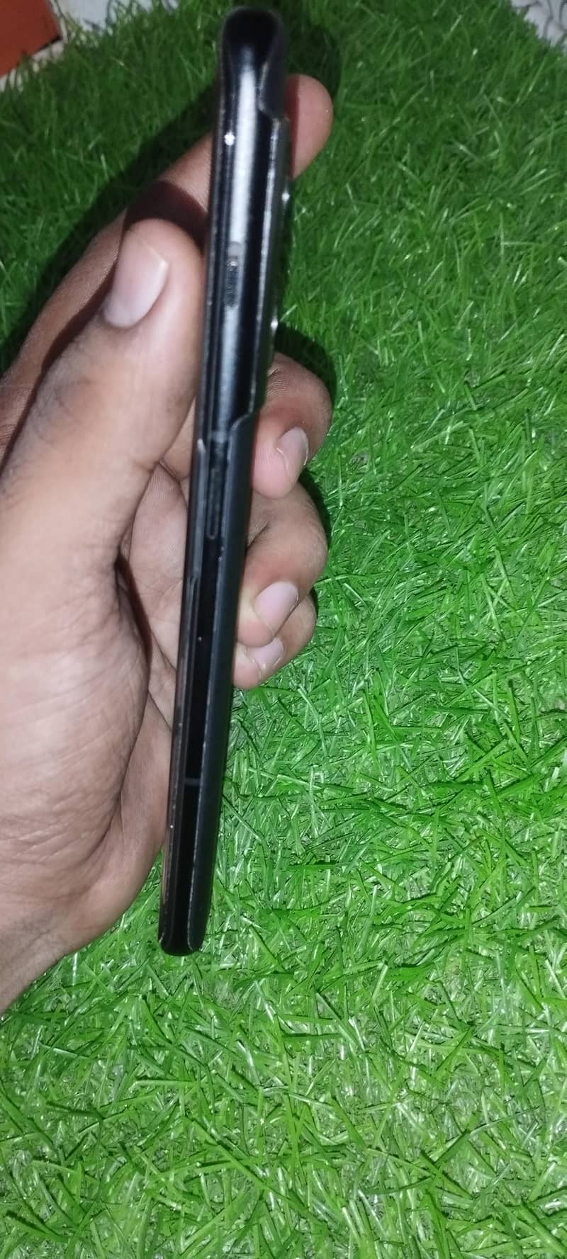 One Plus 10 Pro 4