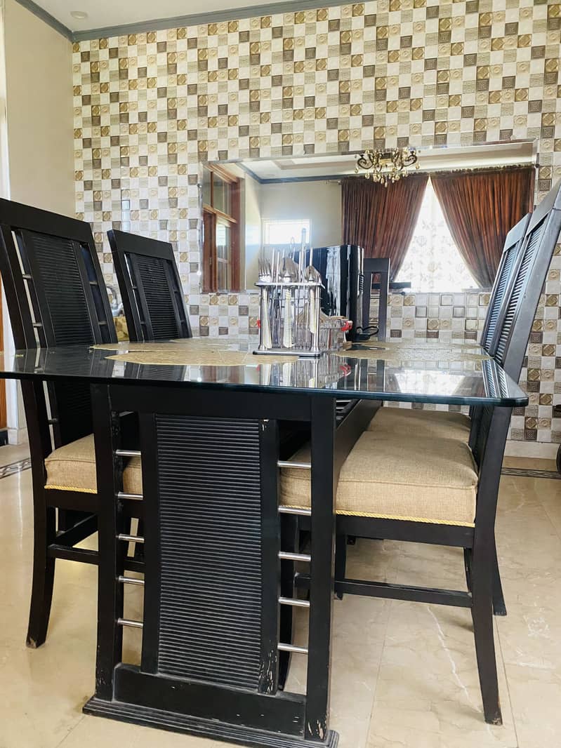 Dining table 6 sitter 3