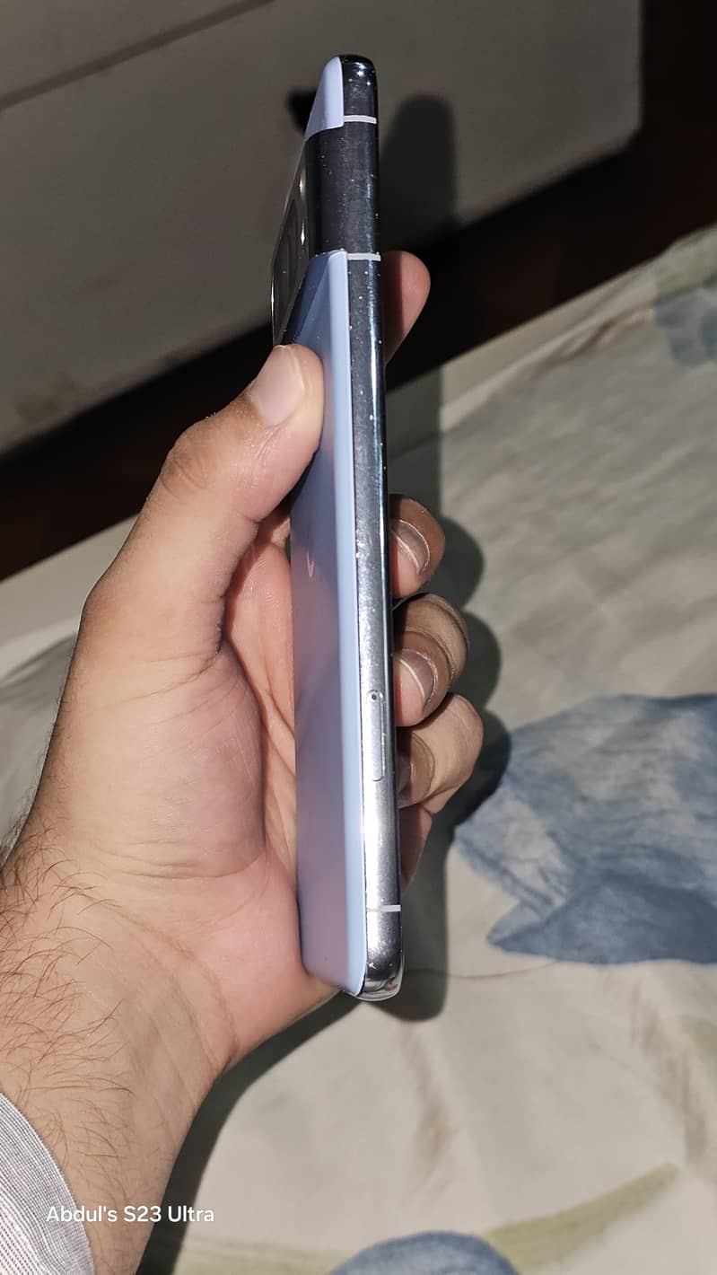 Google pixel 8 pro 1