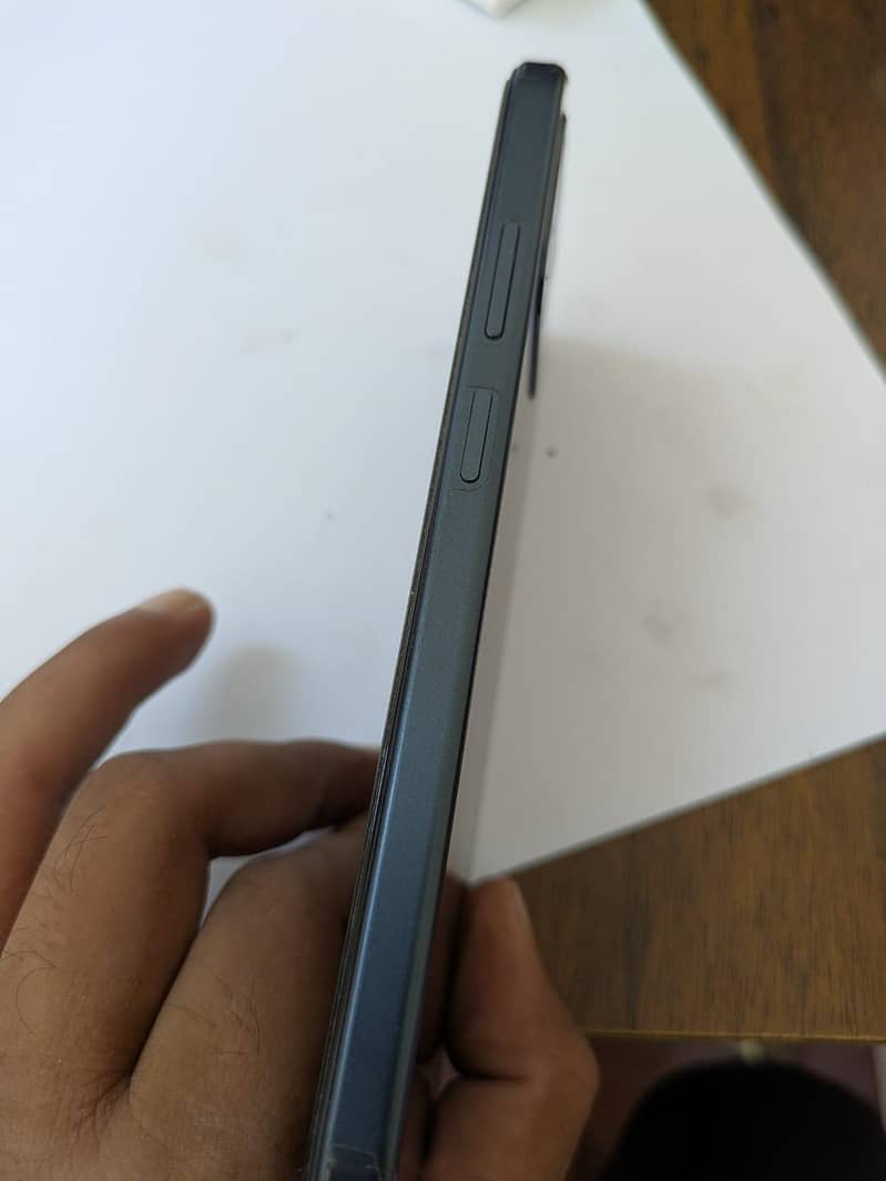 OPPO A6 1