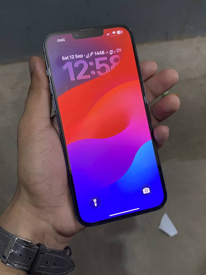 Apple iPhone 14 plus 3