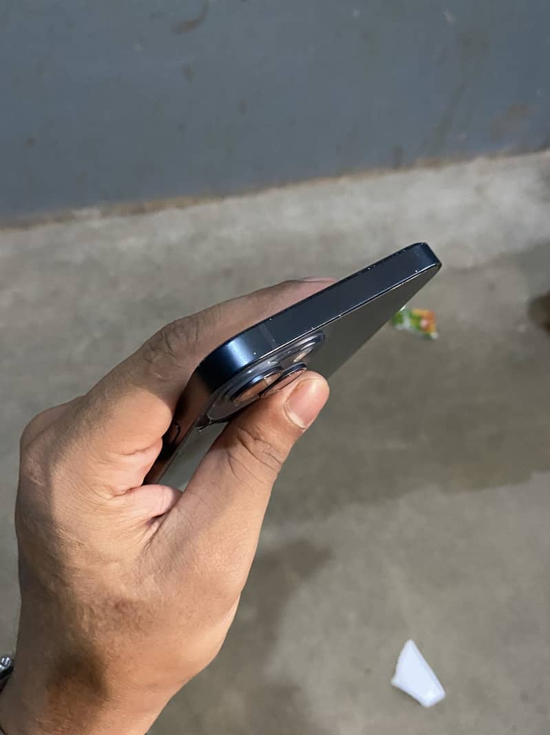 Apple iPhone 14 plus 5