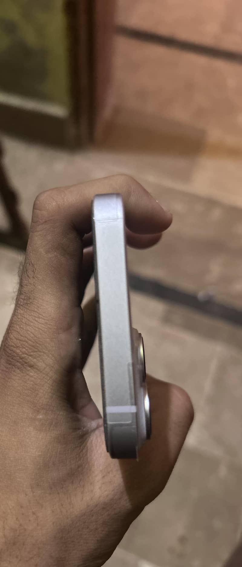 Apple iPhone 14 4