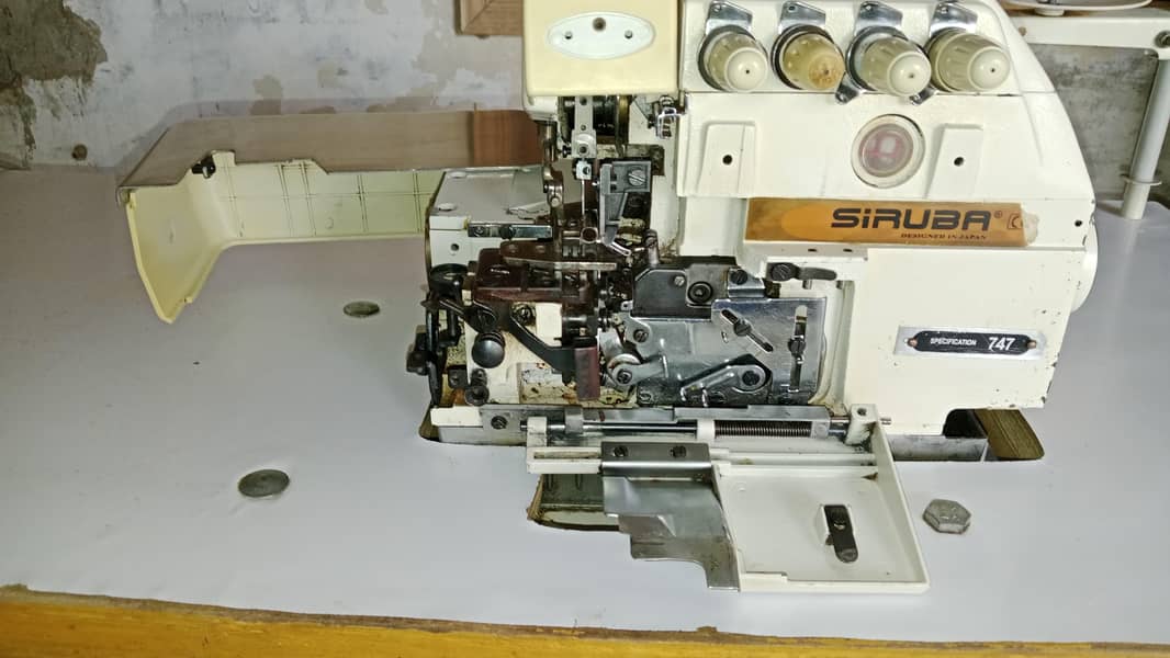 Pico and Overlock Machine 5