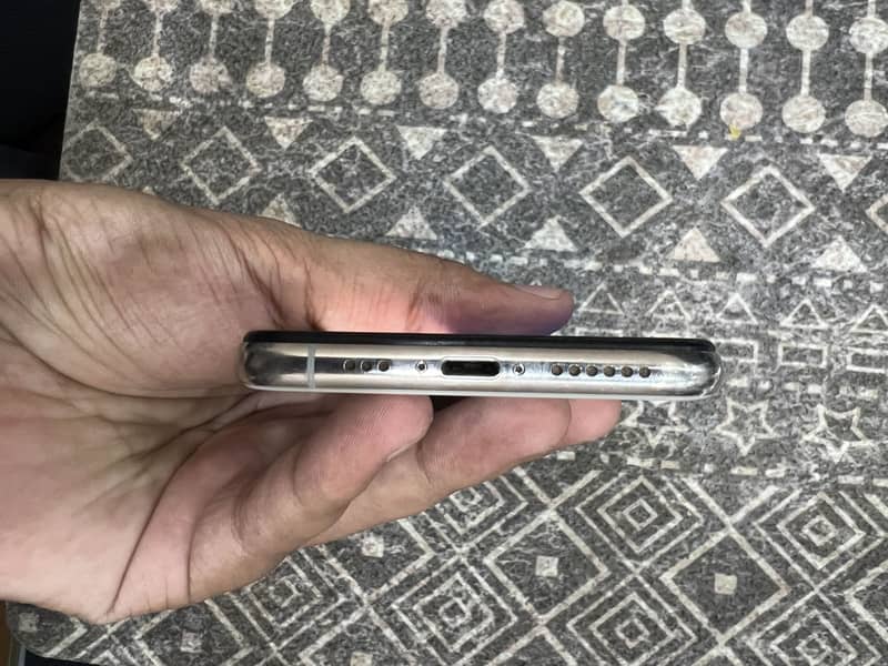 Apple iPhone XS 2