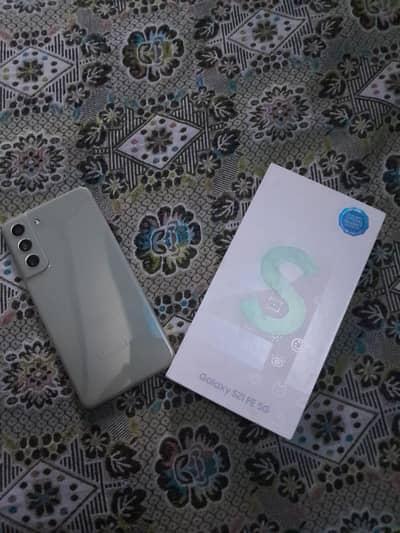 Samsung Mobile S21 FE Official dual Approved