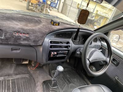 Daihatsu Cuore 2001