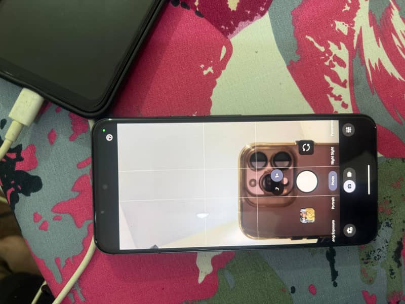 Google Pixel 8 (8/128) 12