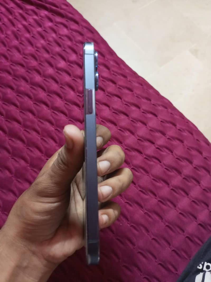 Apple iPhone 12 Pro Max 1