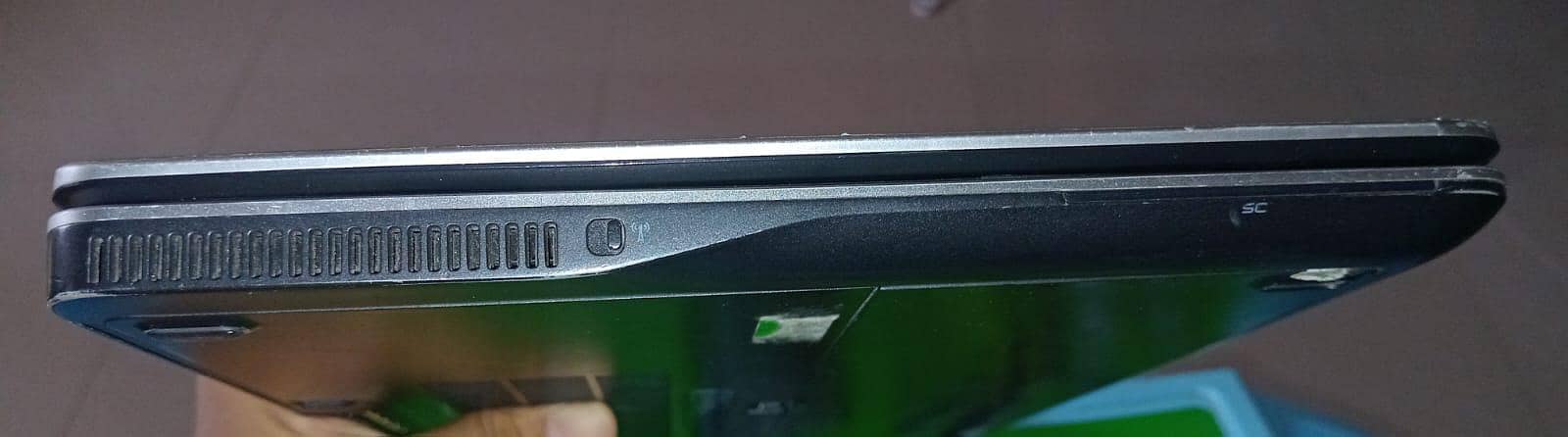 Dell Latitude E7240 1