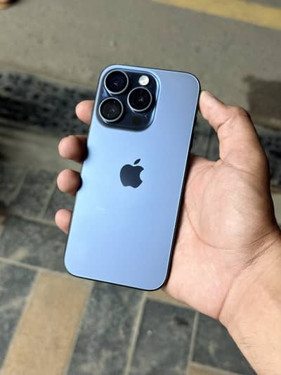 Apple iPhone 15 Pro