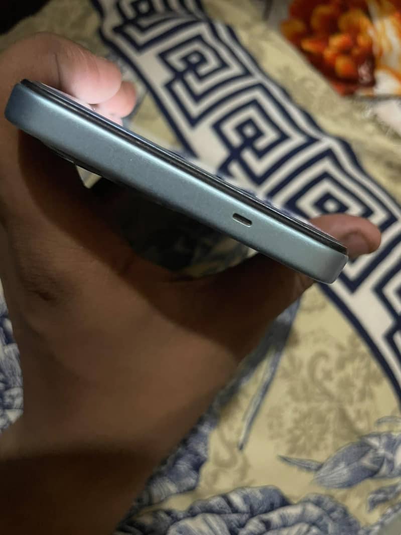 TECHNO SPARK 40C 0