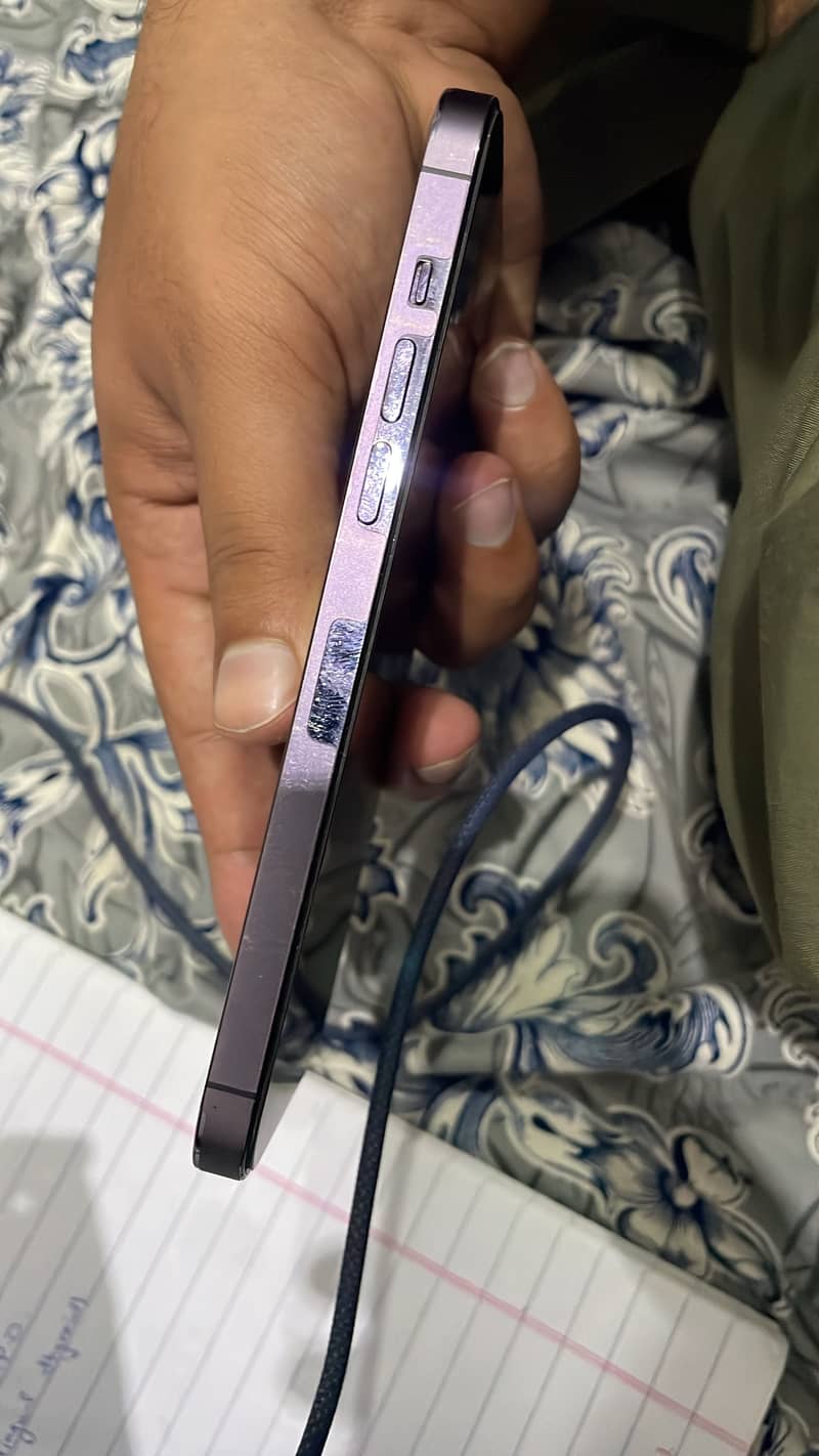 Apple iPhone 14 Pro Max 7