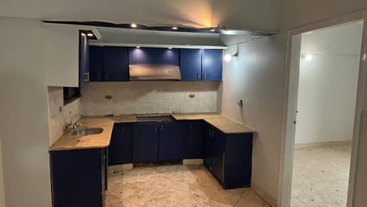 Flat for sell