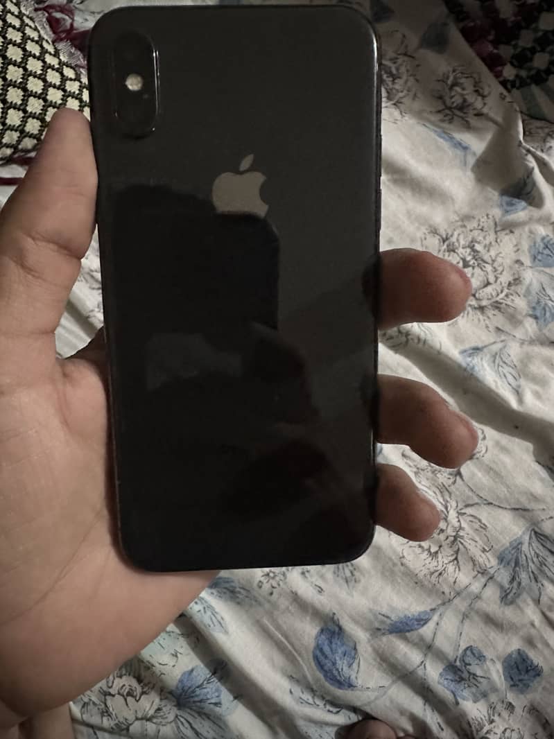 Apple iPhone X 3