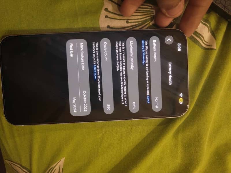 Apple iPhone 15 plus 6