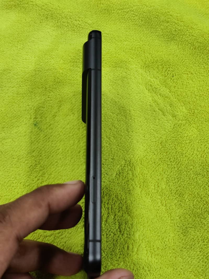 Google Pixel 8 1