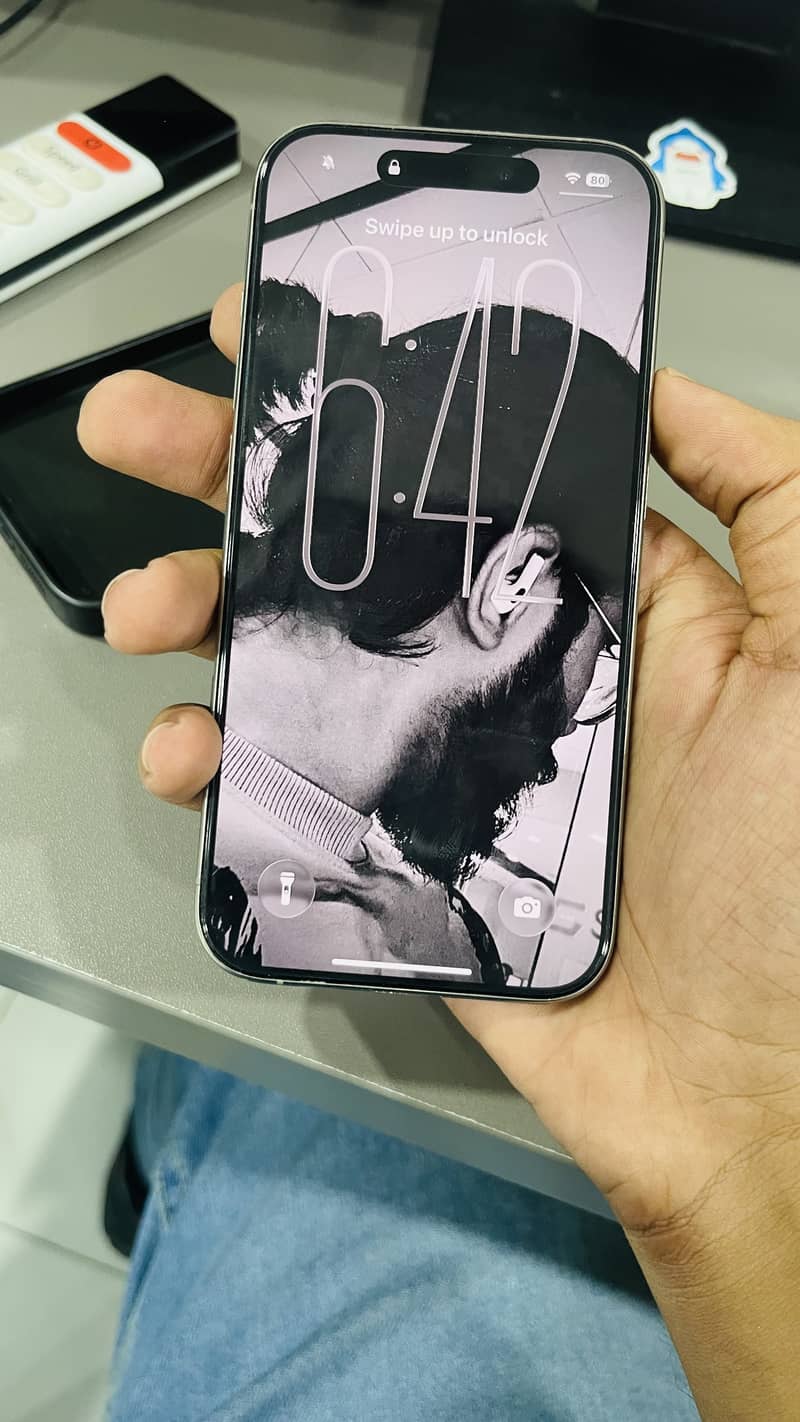 Apple iPhone 15 Pro 2