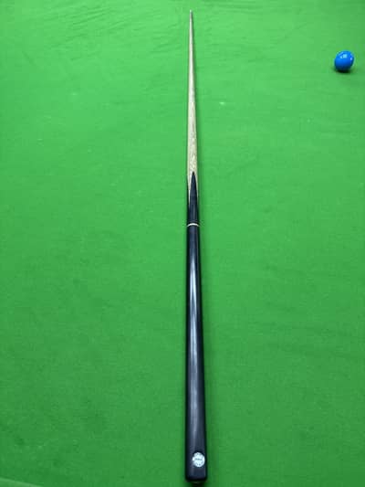 Maximus premium cue