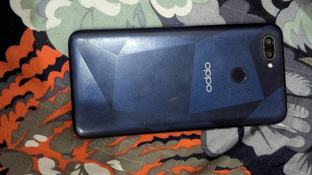 OPPO A12 0