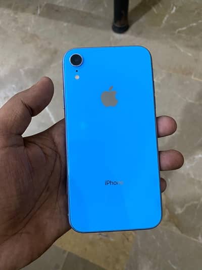 Apple iPhone XR