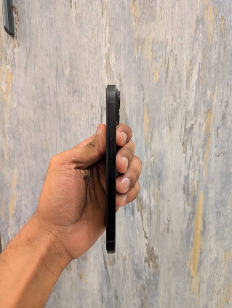 Apple iPhone 15 3