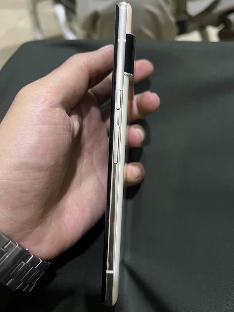 Google Pixel 6 Pro 9