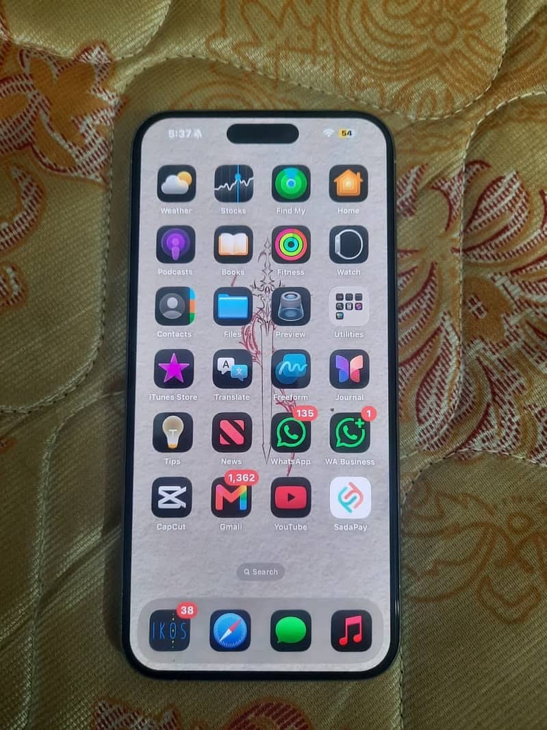 Apple iPhone 15 Pro Max 2