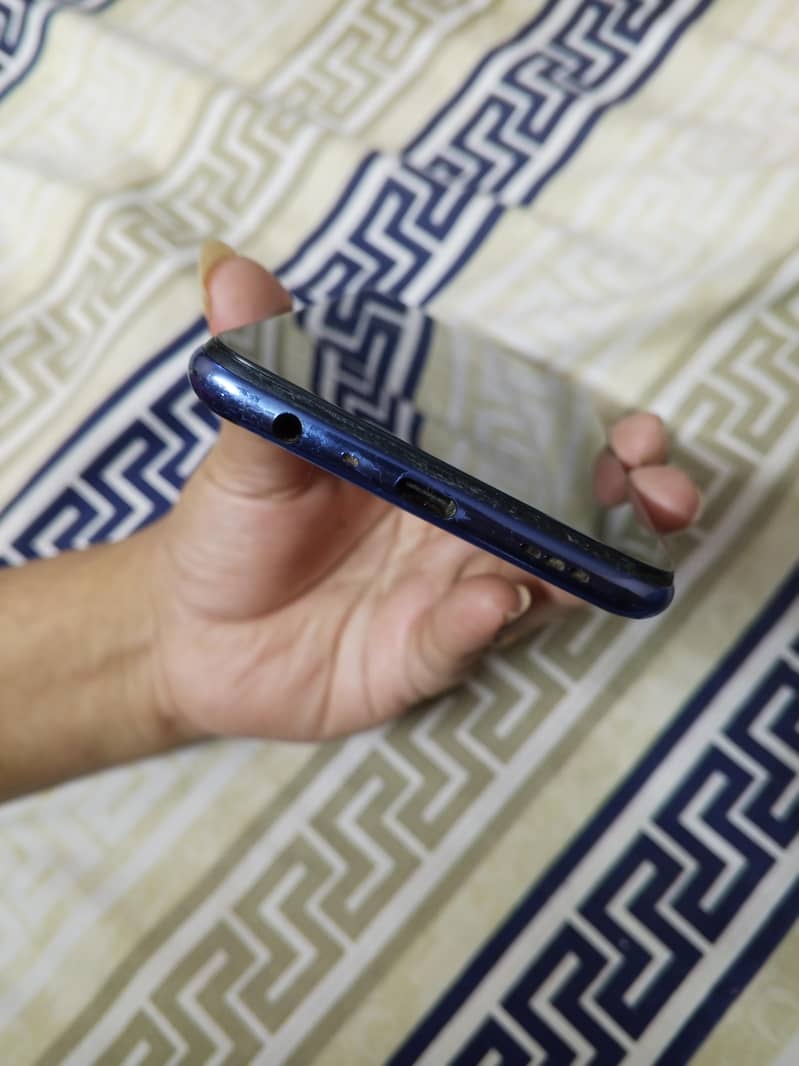 OPPO F19 2