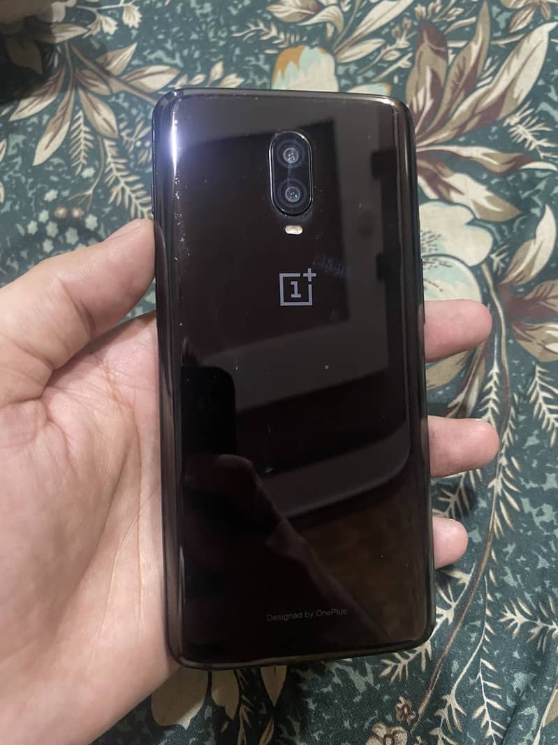 One Plus 6T 4